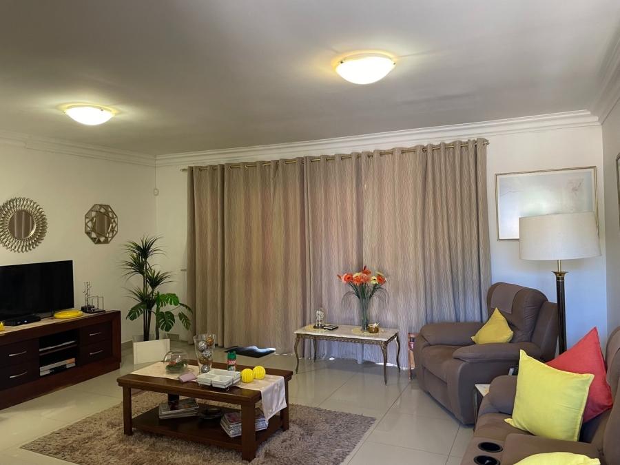 3 Bedroom Property for Sale in Wilkoppies North West